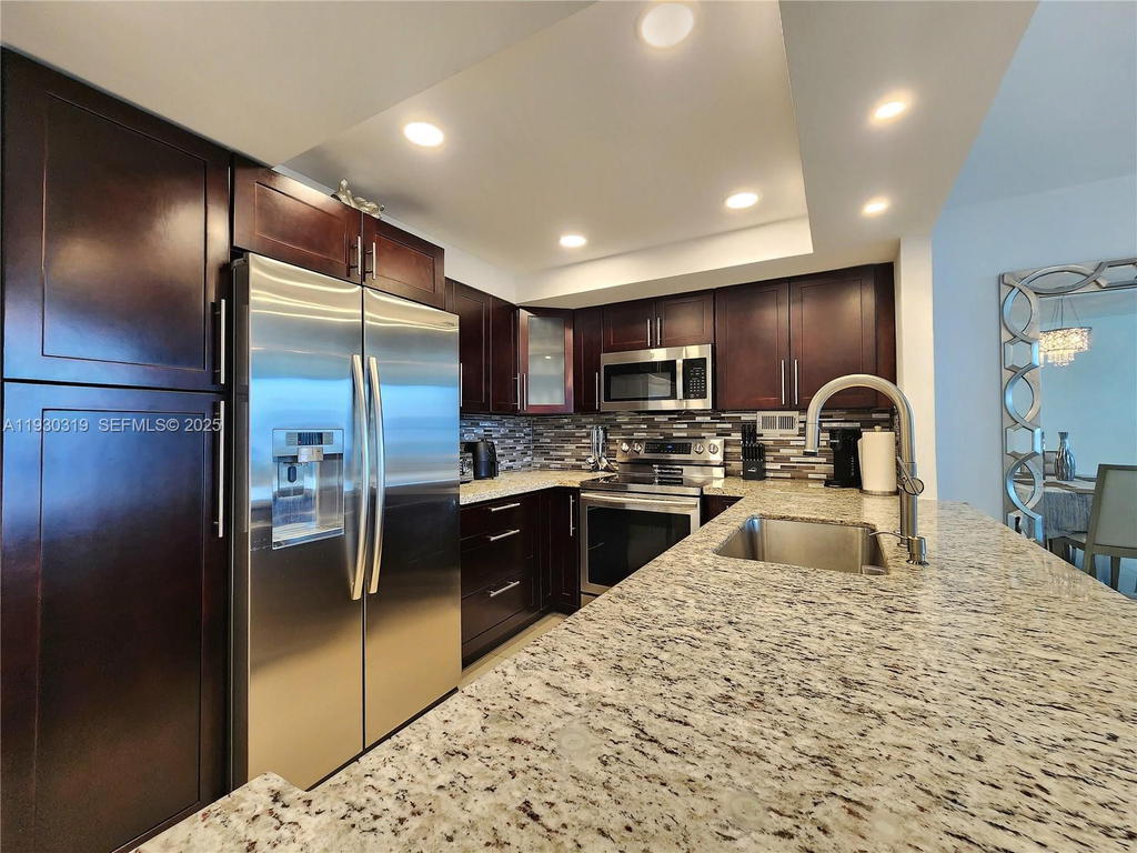 Real estate property located at 3505 Ocean Dr PH06 aka 1506, Broward, Alexander Towers Condo, Hollywood, FL