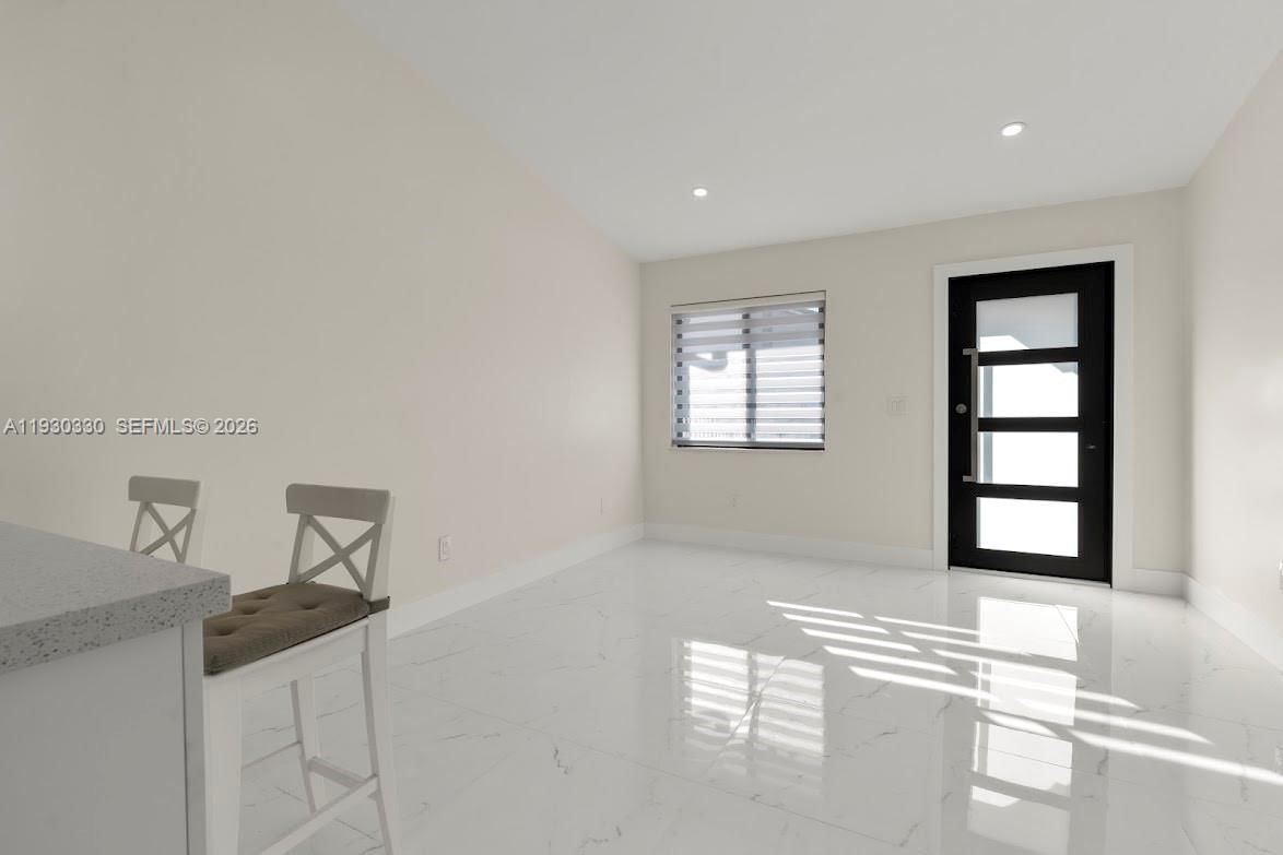 Real estate property located at 2737 55th Pl, Miami-dade, Alameda By The Lake, Hialeah, FL