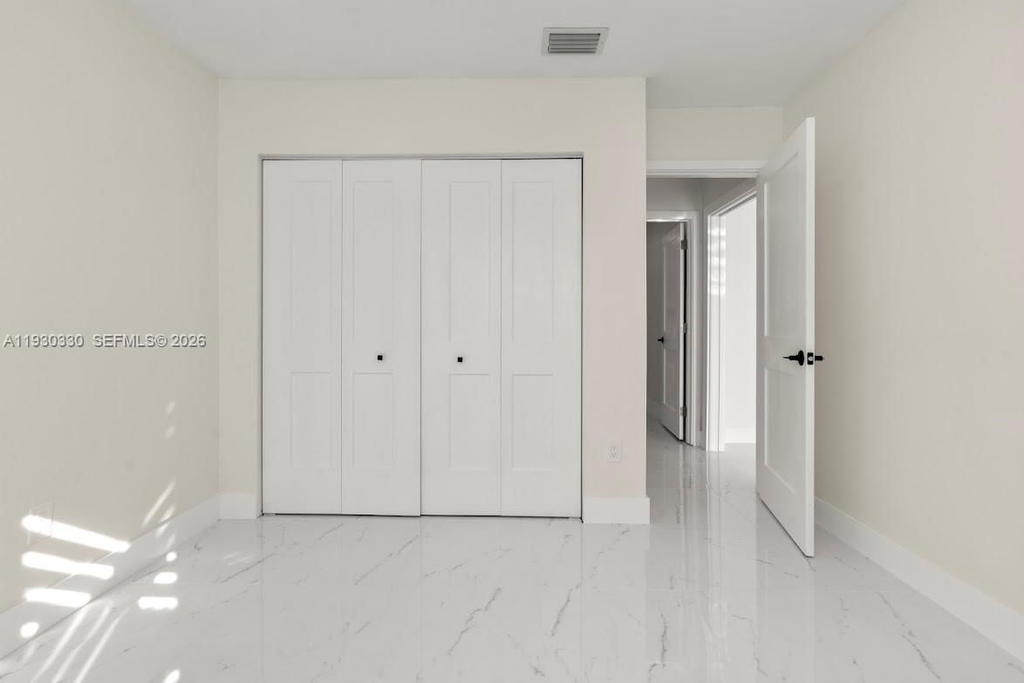 Real estate property located at 2737 55th Pl, Miami-dade, Alameda By The Lake, Hialeah, FL