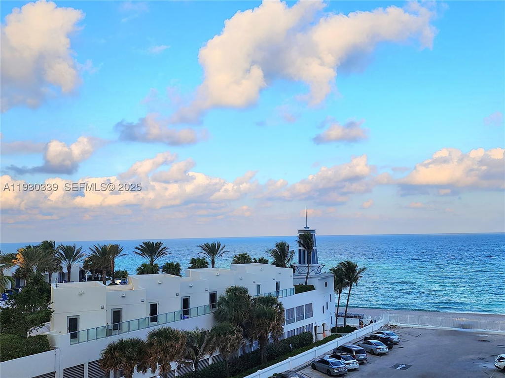 Real estate property located at 3505 Ocean Dr #508, Broward, Alexander Towers Condo, Hollywood, FL