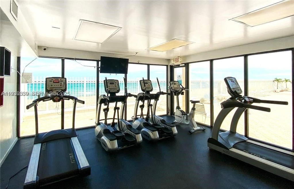 Real estate property located at 3505 Ocean Dr #508, Broward, Alexander Towers Condo, Hollywood, FL