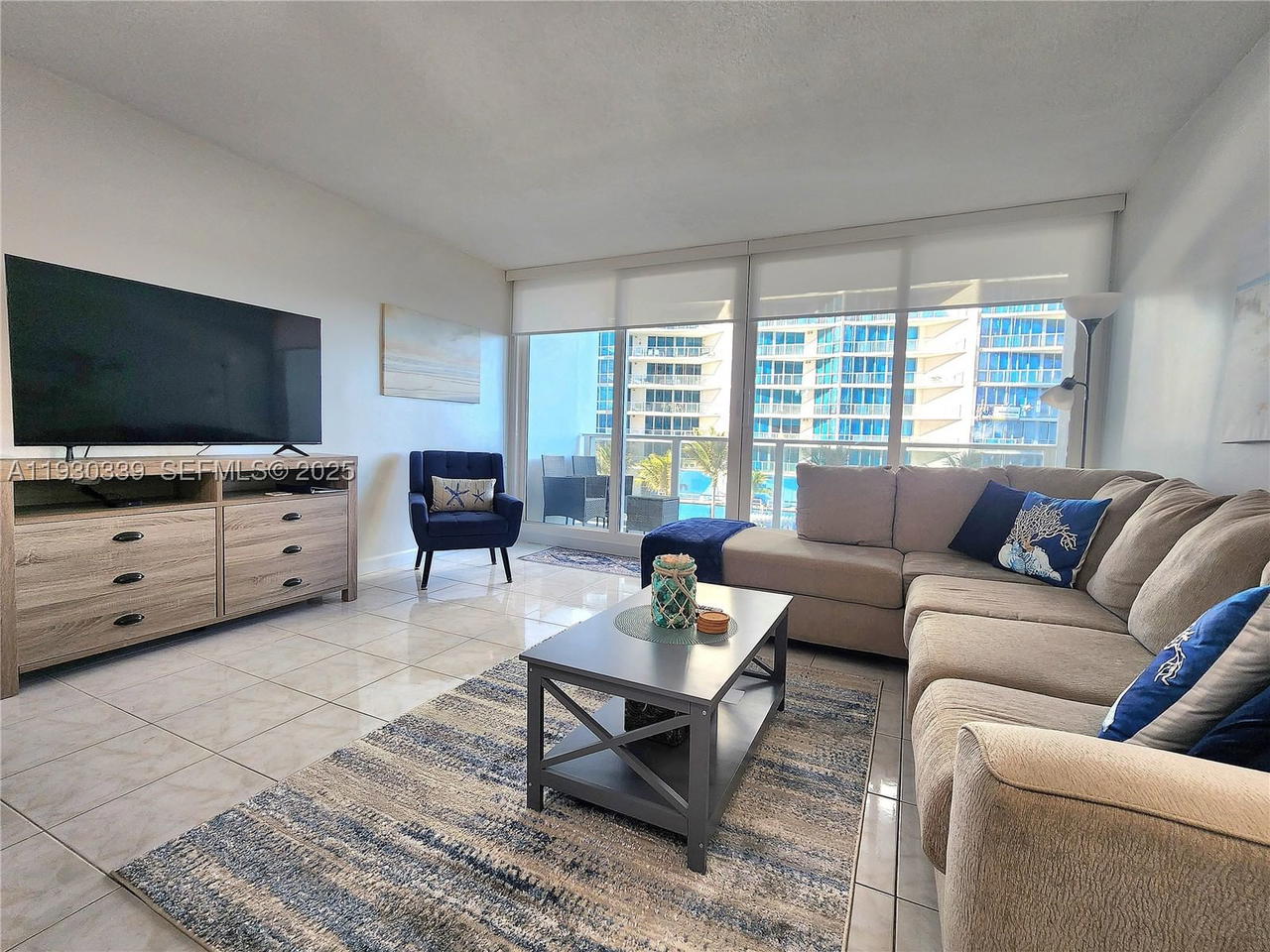 Real estate property located at 3505 Ocean Dr #508, Broward, Alexander Towers Condo, Hollywood, FL