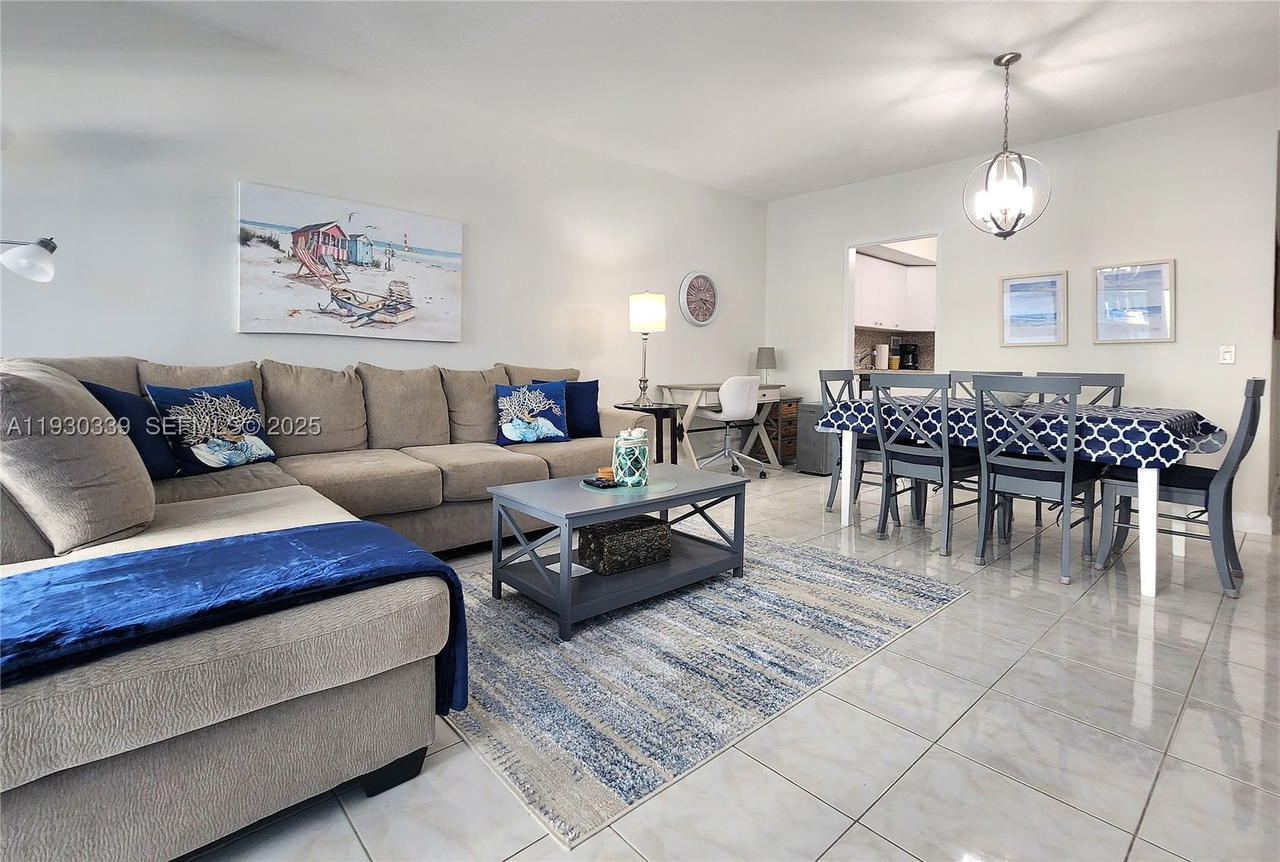 Real estate property located at 3505 Ocean Dr #508, Broward, Alexander Towers Condo, Hollywood, FL