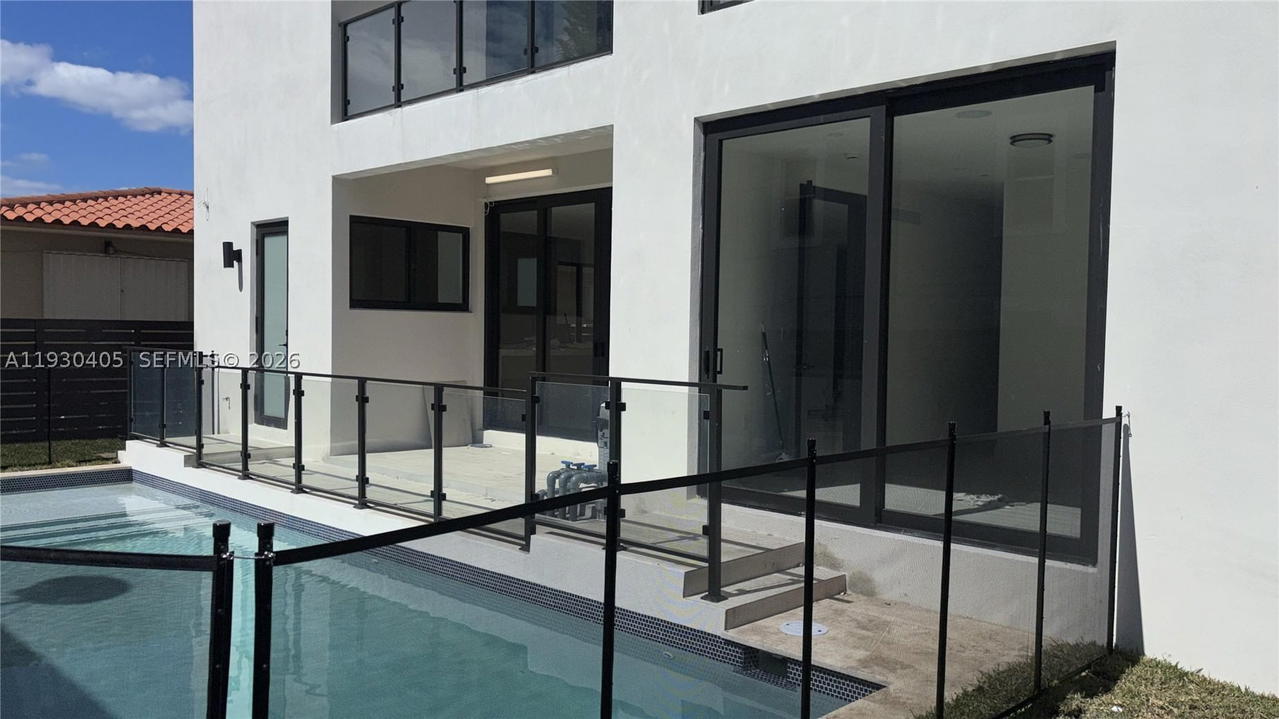 Real estate property located at 2484 18th St, Miami-dade, Silver Belle, Miami, FL