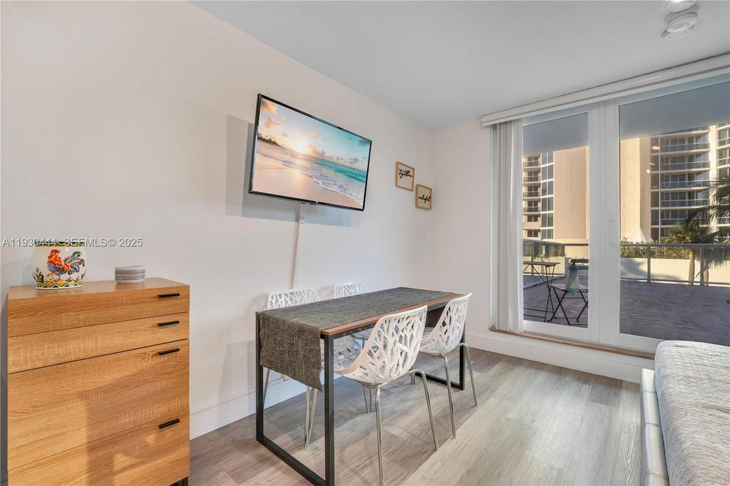 Real estate property located at 19201 Collins Ave #124, Miami-dade, The Aventura Beach Club C, Sunny Isles Beach, FL
