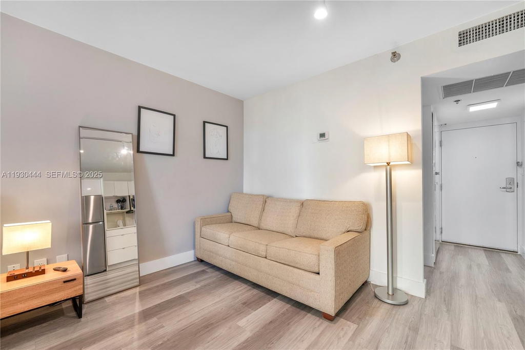 Real estate property located at 19201 Collins Ave #124, Miami-dade, The Aventura Beach Club C, Sunny Isles Beach, FL