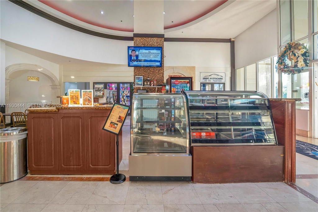 Real estate property located at 19201 Collins Ave #124, Miami-dade, The Aventura Beach Club C, Sunny Isles Beach, FL