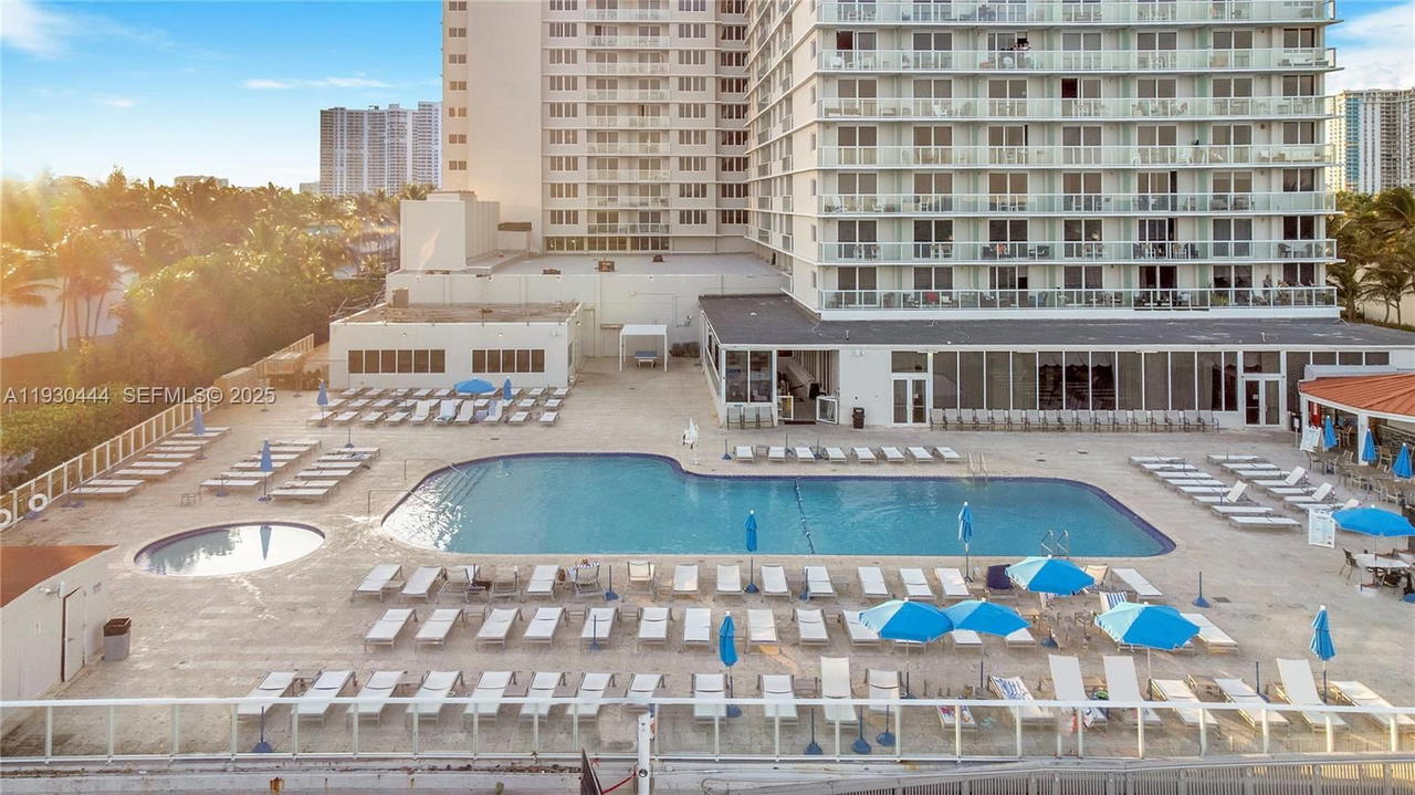 Real estate property located at 19201 Collins Ave #124, Miami-dade, The Aventura Beach Club C, Sunny Isles Beach, FL