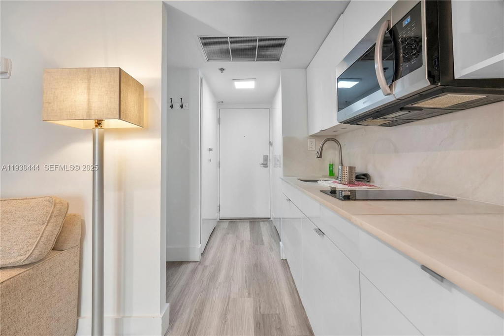Real estate property located at 19201 Collins Ave #124, Miami-dade, The Aventura Beach Club C, Sunny Isles Beach, FL