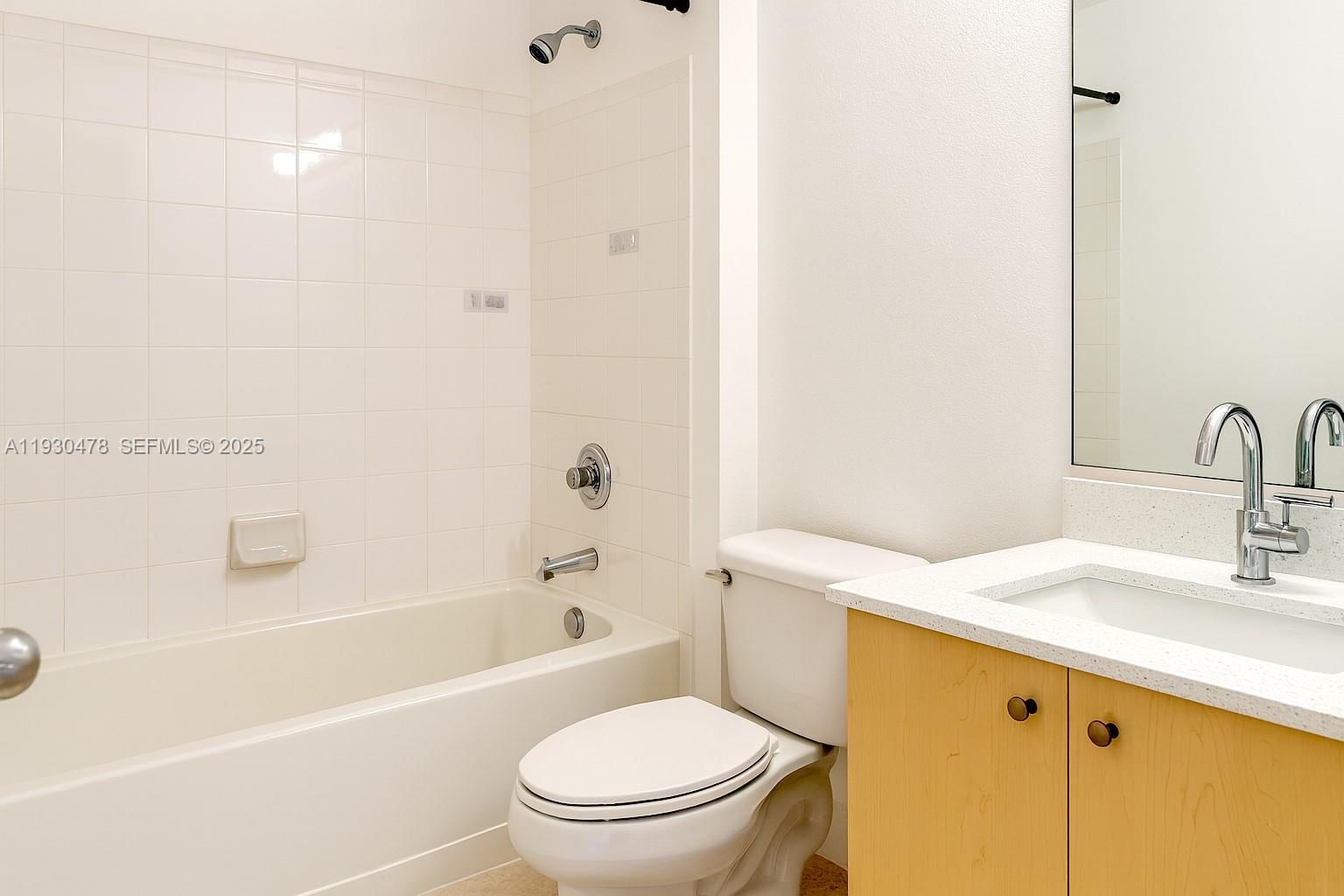 Real estate property located at 2564 Centergate Dr #208, Broward, Aventine At Miramar Condo, Miramar, FL