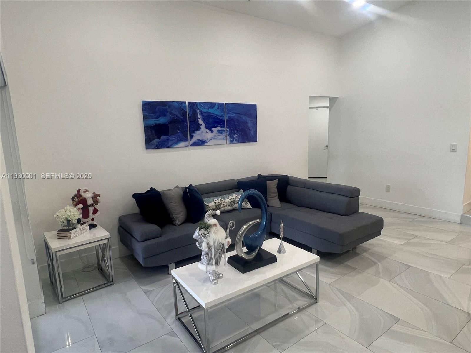Real estate property located at 6101 153rd Ct Rd, Miami-dade, Westwind Lakes Sec 6, Miami, FL
