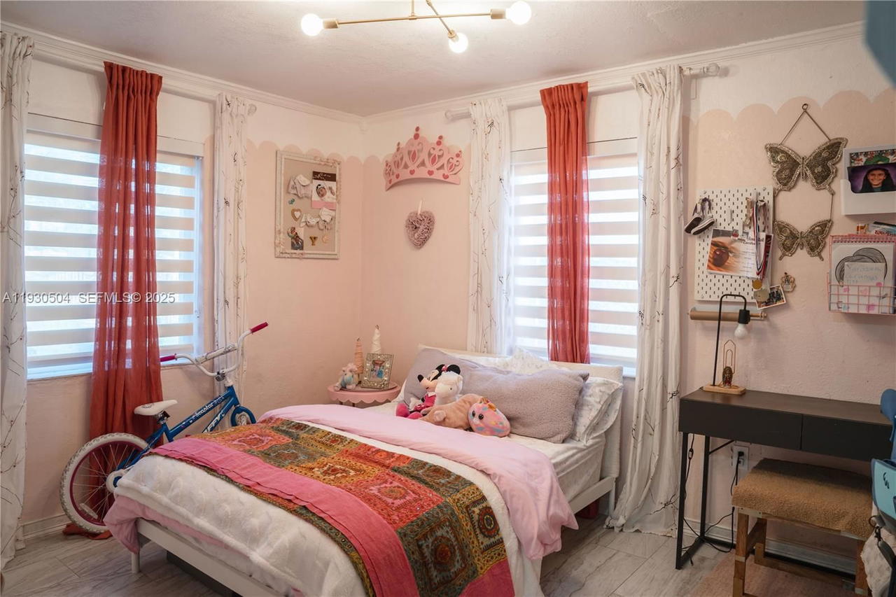 Real estate property located at 2403 Rodman St, Broward, Washington Heights Add, Hollywood, FL