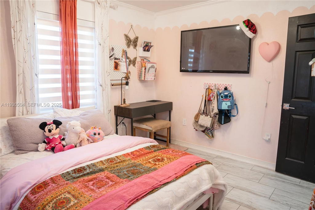 Real estate property located at 2403 Rodman St, Broward, Washington Heights Add, Hollywood, FL