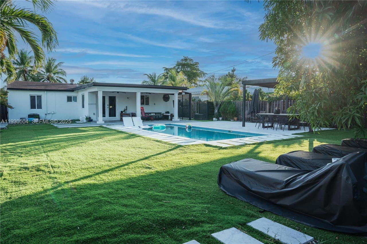 Real estate property located at 2403 Rodman St, Broward, Washington Heights Add, Hollywood, FL