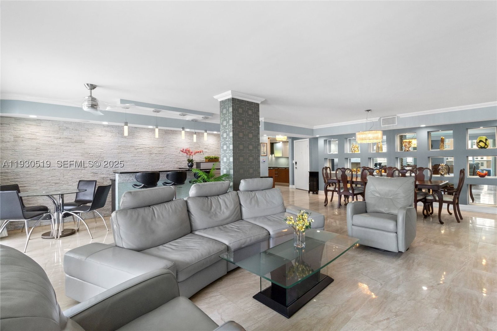 Real estate property located at 1880 Ocean Dr TS106, Broward, La Mer Estates West Condo, Hallandale Beach, FL