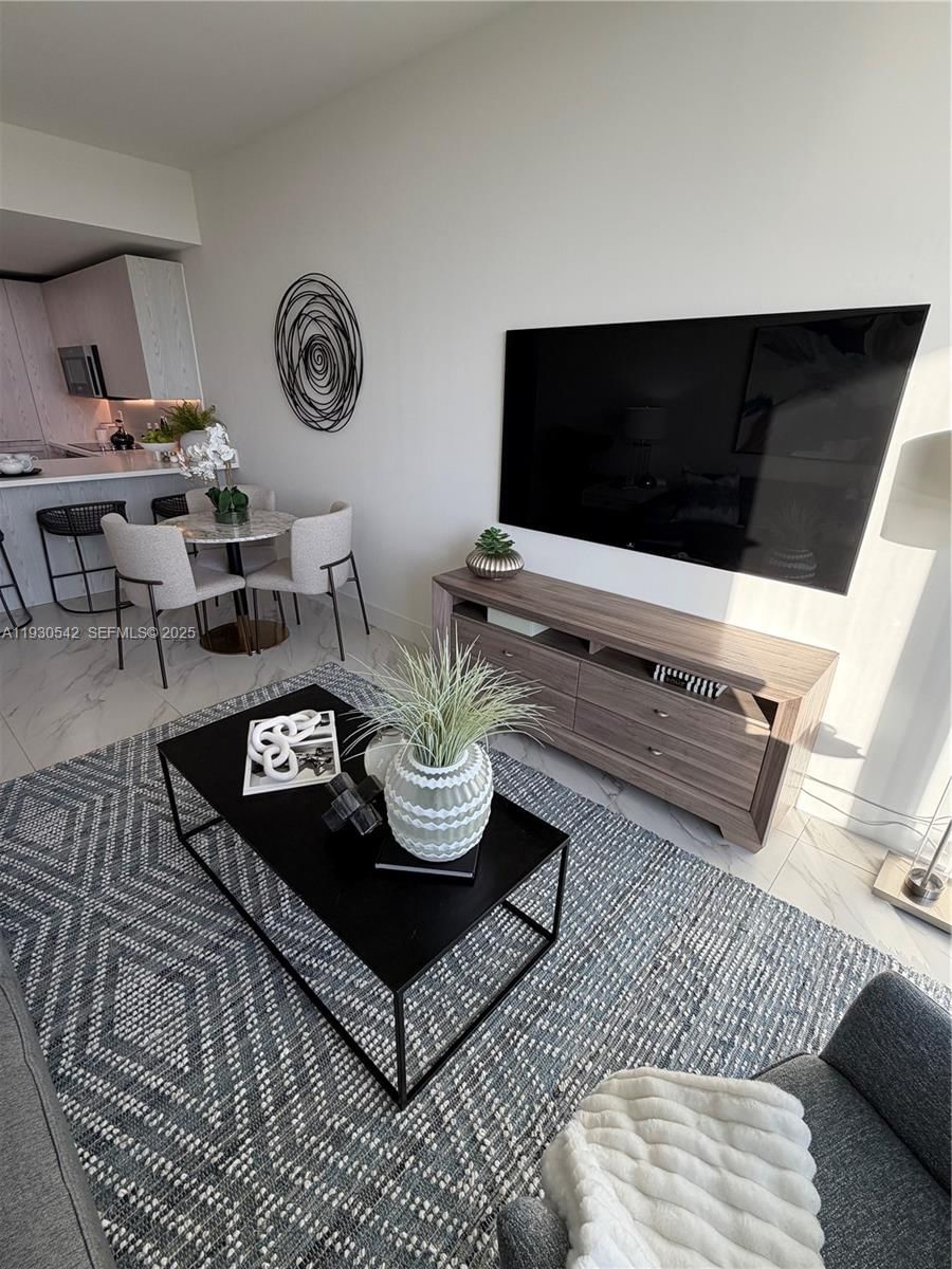 Real estate property located at 2000 Metropica Way #2108, Broward, Metropica North Tower One, Sunrise, FL