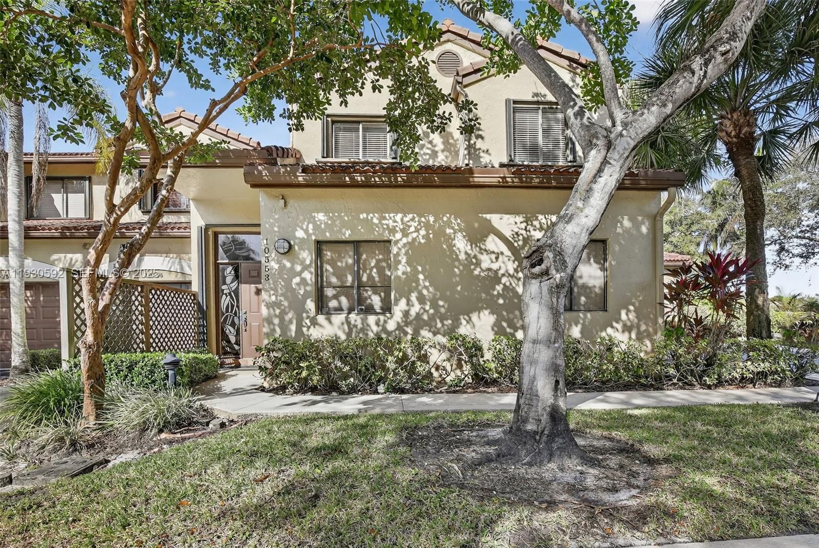Real estate property located at 10553 10th Ct D-140, Broward, Bridgewater Condo, Plantation, FL