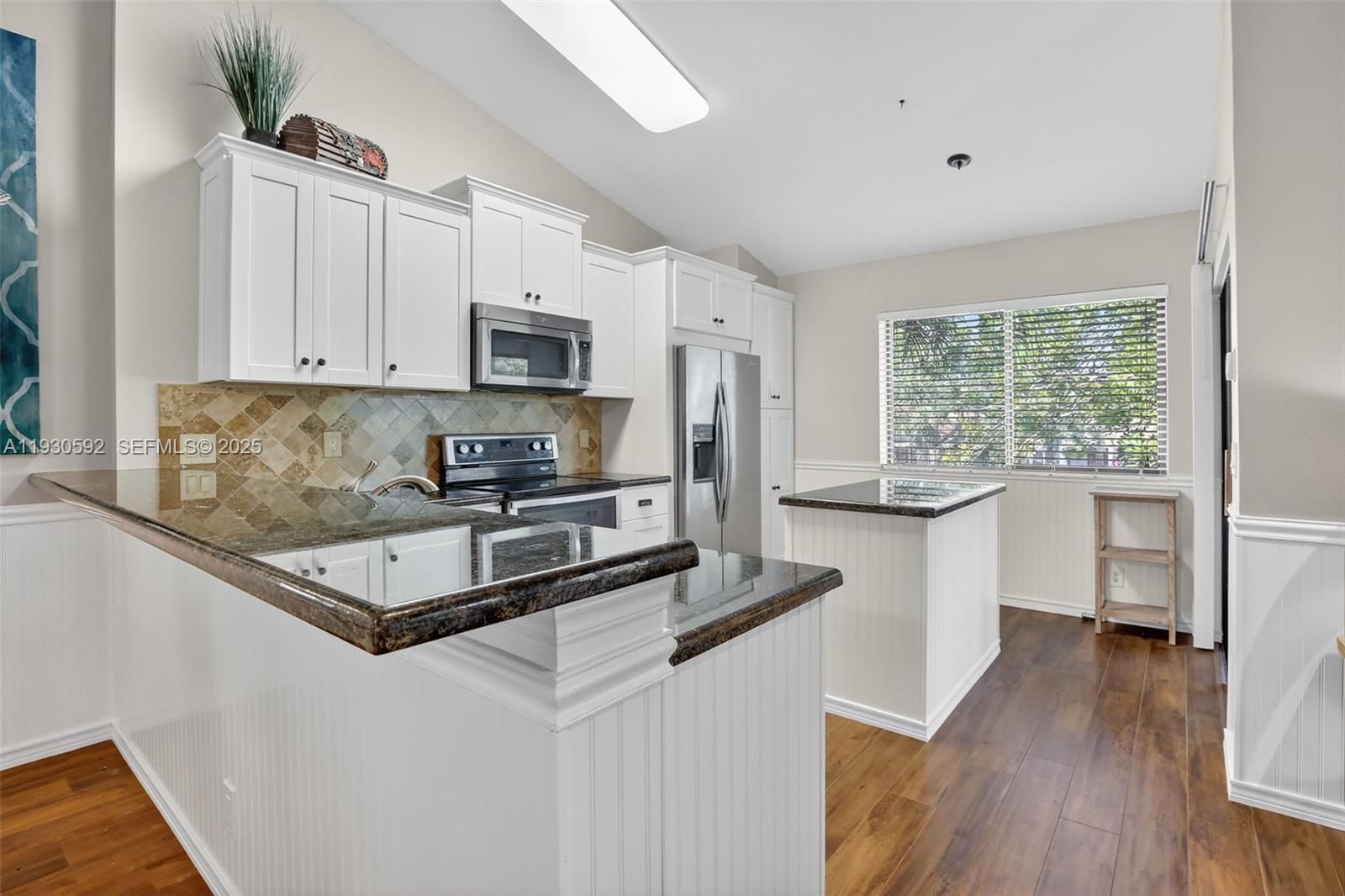 Real estate property located at 10553 10th Ct D-140, Broward, Bridgewater Condo, Plantation, FL