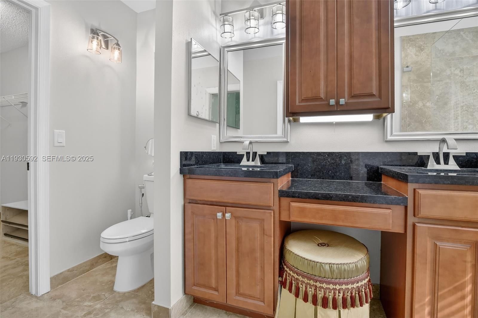 Real estate property located at 10553 10th Ct D-140, Broward, Bridgewater Condo, Plantation, FL