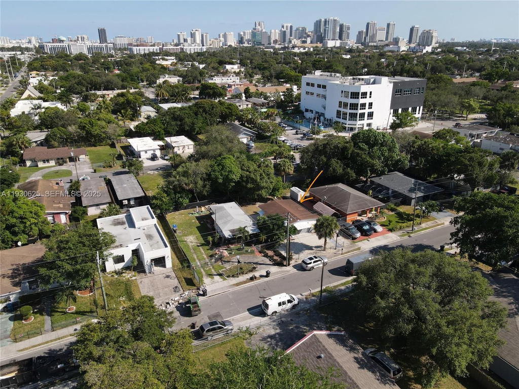 Real estate property located at 630 14th Way, Broward, Lincoln Park Corr Plat, Fort Lauderdale, FL