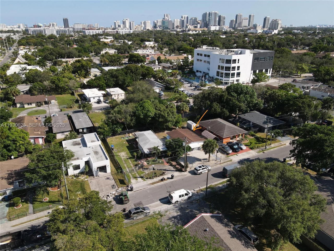 Real estate property located at 630 14th Way, Broward, Lincoln Park Corr Plat, Fort Lauderdale, FL