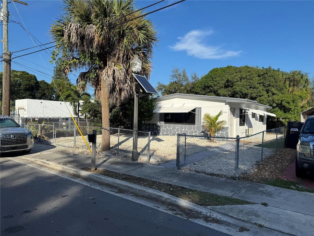 Real estate property located at 630 14th Way, Broward, Lincoln Park Corr Plat, Fort Lauderdale, FL