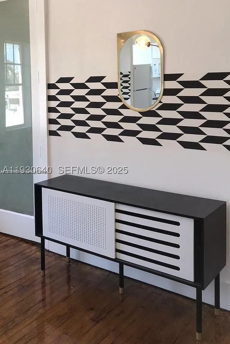 Real estate property located at 1611 Michigan Ave #21, Miami-dade, Monterrey Condo, Miami Beach, FL