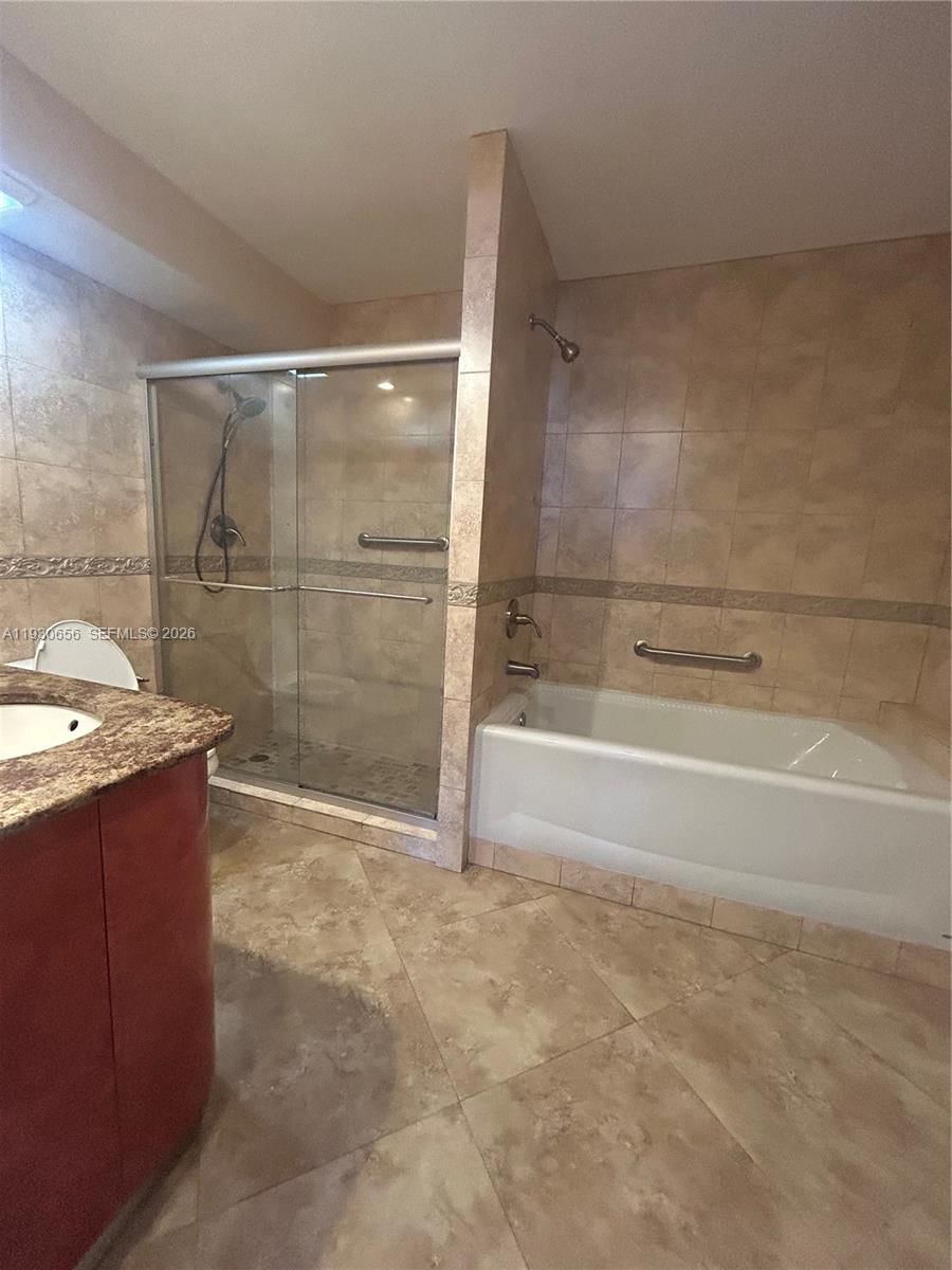 Real estate property located at 251 174th St #418, Miami-dade, Winston Towers 200, Sunny Isles Beach, FL