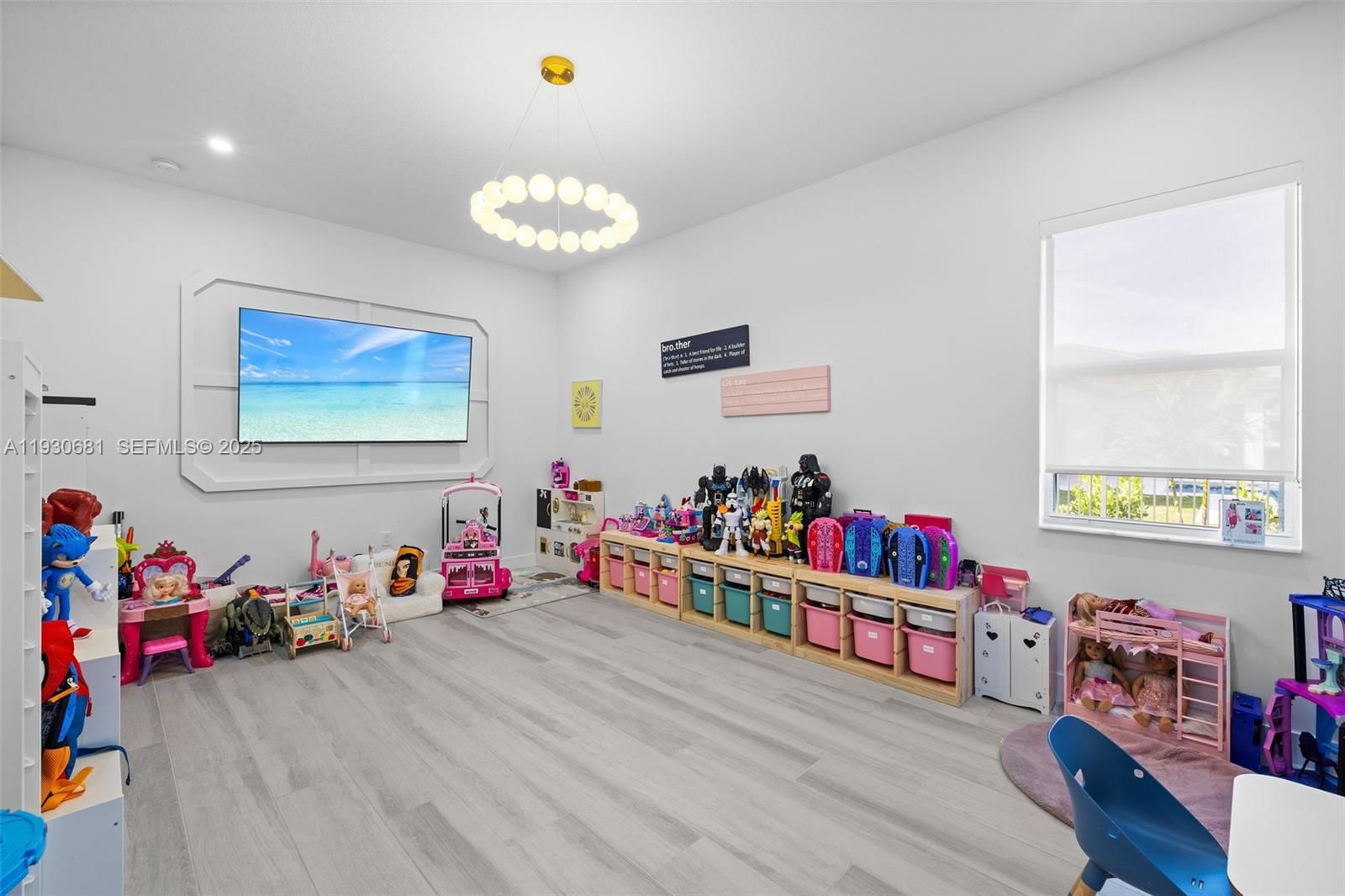 Real estate property located at 11035 Sierra Ranch Dr, Broward, Sierra Estates, Davie, FL