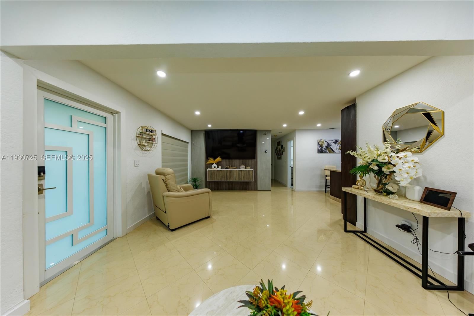 Real estate property located at 4360 205th St, Miami-dade, Starlight, Miami Gardens, FL