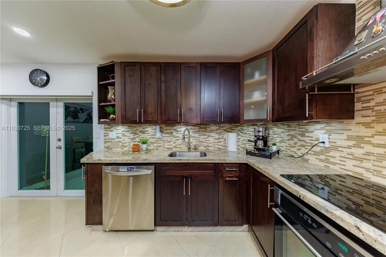 Real estate property located at 4360 205th St, Miami-dade, Starlight, Miami Gardens, FL