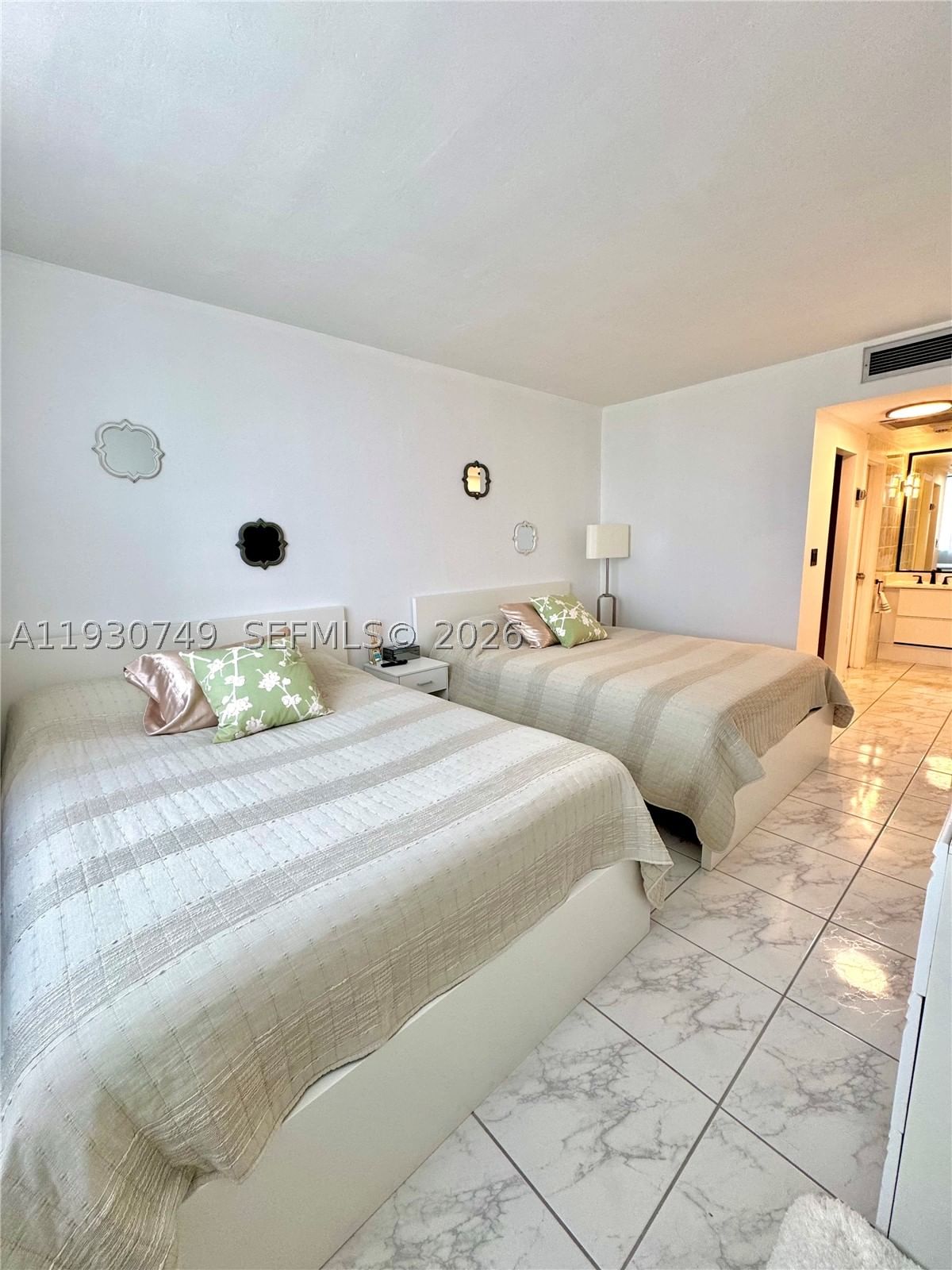 Real estate property located at 300 Bayview Dr #1603, Miami-dade, Arlen House Condo, Sunny Isles Beach, FL
