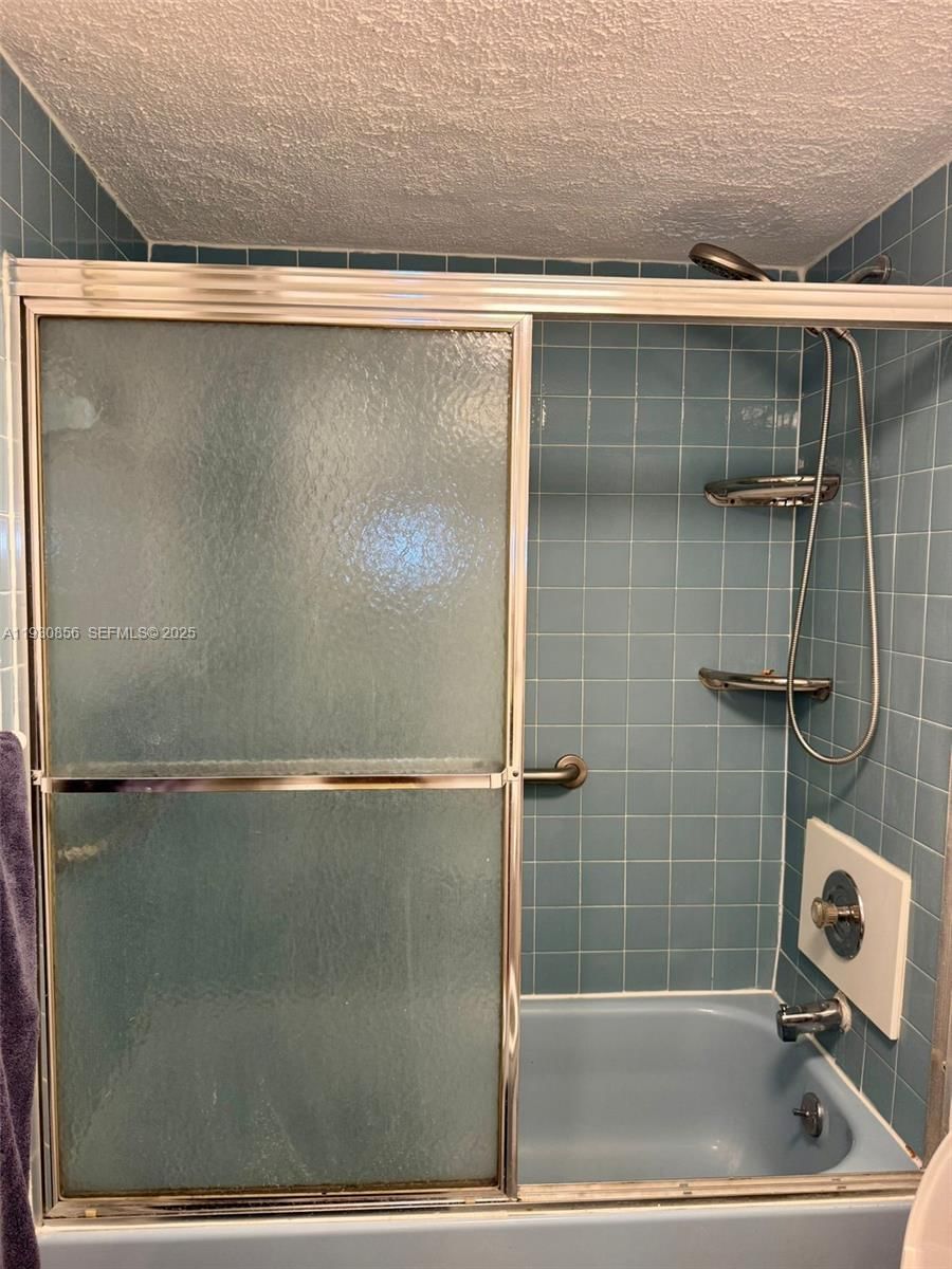 Real estate property located at 201 180 th Dr #114, Miami-dade, The Isles Condo, Sunny Isles Beach, FL