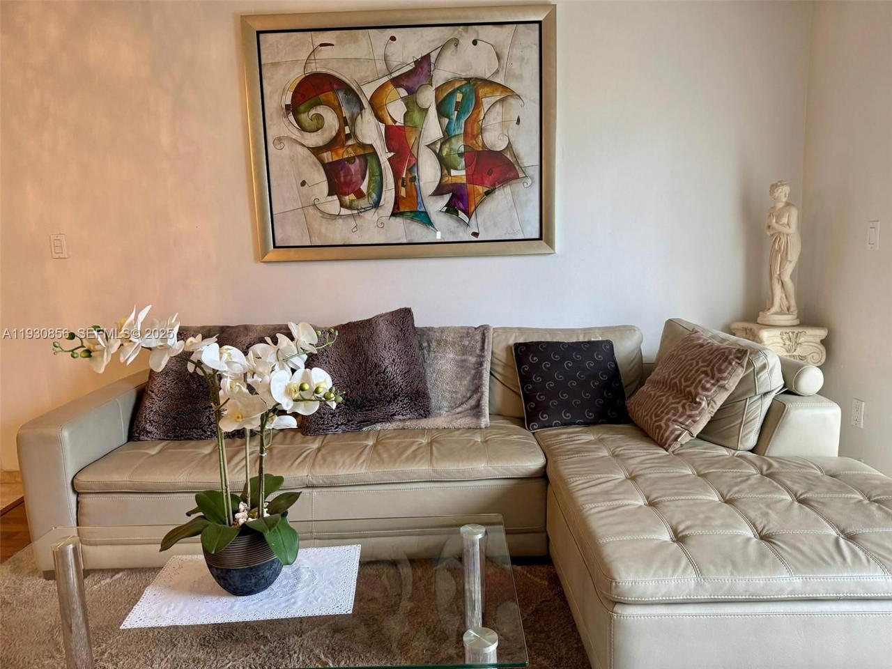 Real estate property located at 201 180 th Dr #114, Miami-dade, The Isles Condo, Sunny Isles Beach, FL