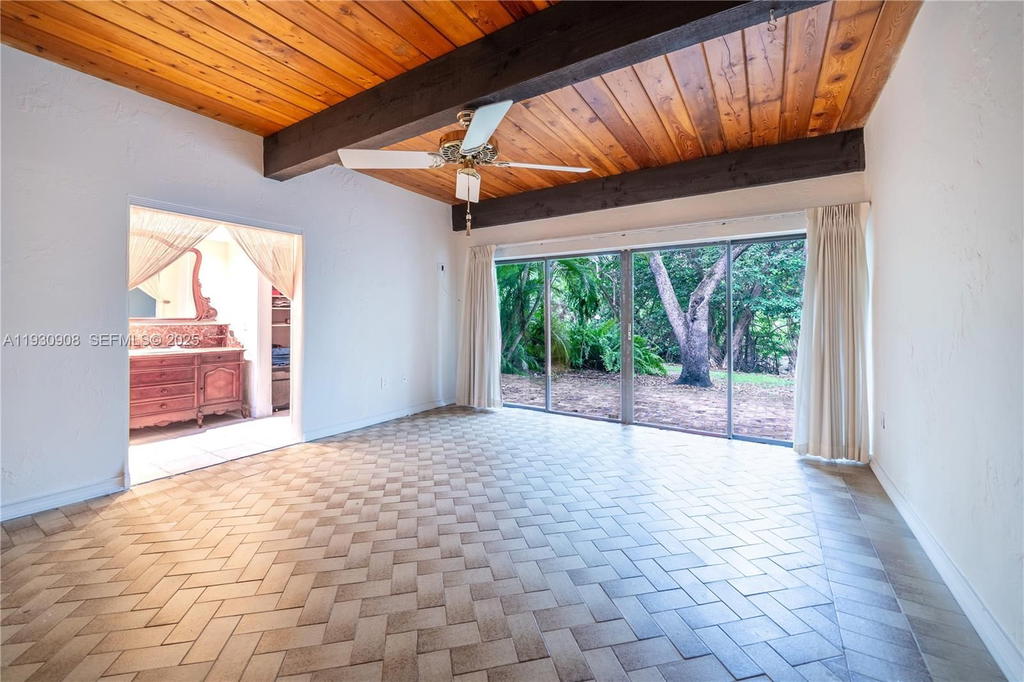 Real estate property located at 19212 25th Ave #283D, Miami-dade, Riverwood Sec 3, Miami, FL
