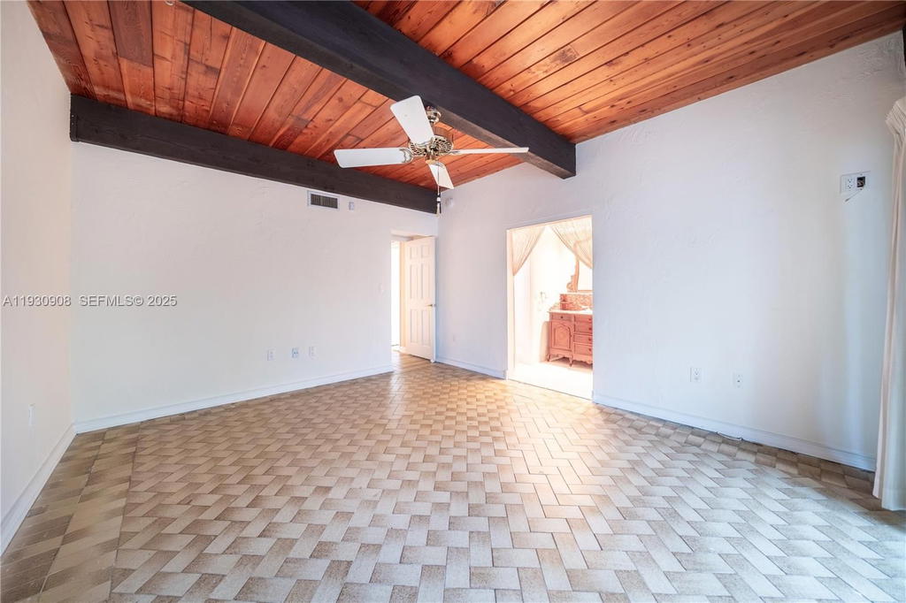 Real estate property located at 19212 25th Ave #283D, Miami-dade, Riverwood Sec 3, Miami, FL