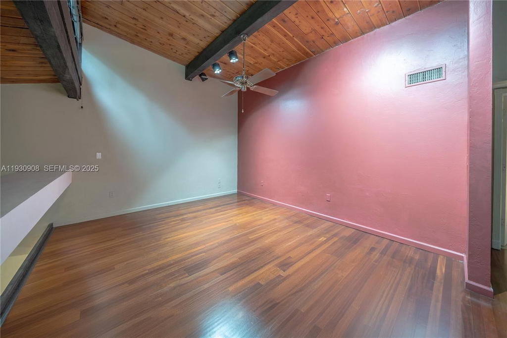 Real estate property located at 19212 25th Ave #283D, Miami-dade, Riverwood Sec 3, Miami, FL