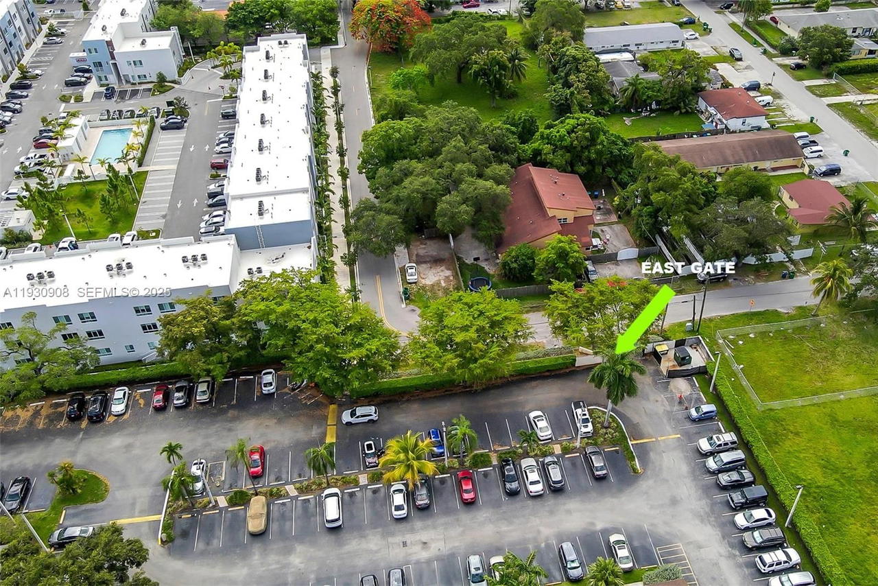 Real estate property located at 19212 25th Ave #283D, Miami-dade, Riverwood Sec 3, Miami, FL
