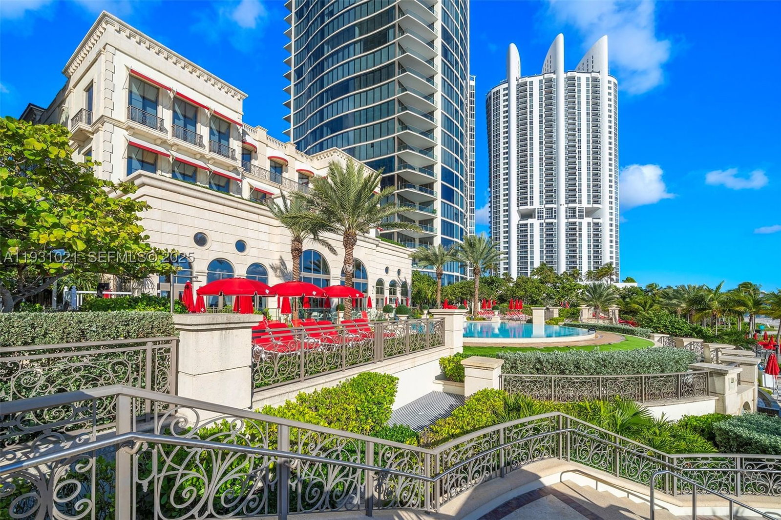 Real estate property located at 17901 Collins Ave #1002, Miami-dade, Estates At Acqualina, Sunny Isles Beach, FL