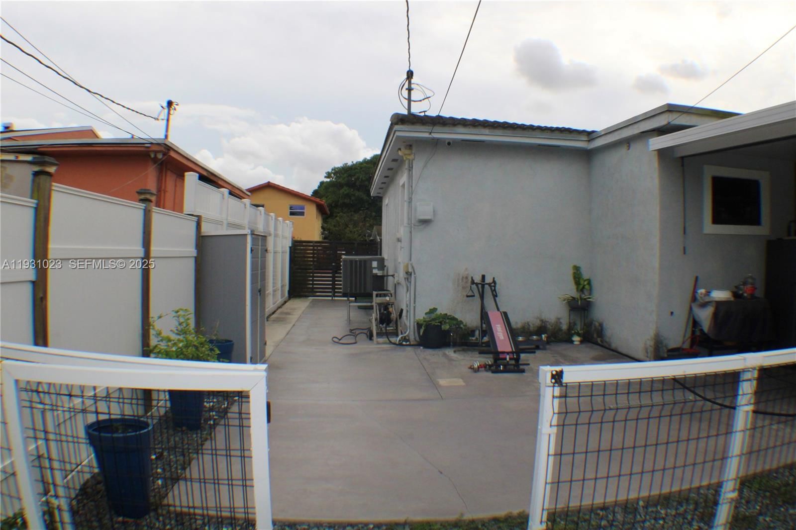 Real estate property located at 171 56th St, Miami-dade, Robins Villas, Hialeah, FL