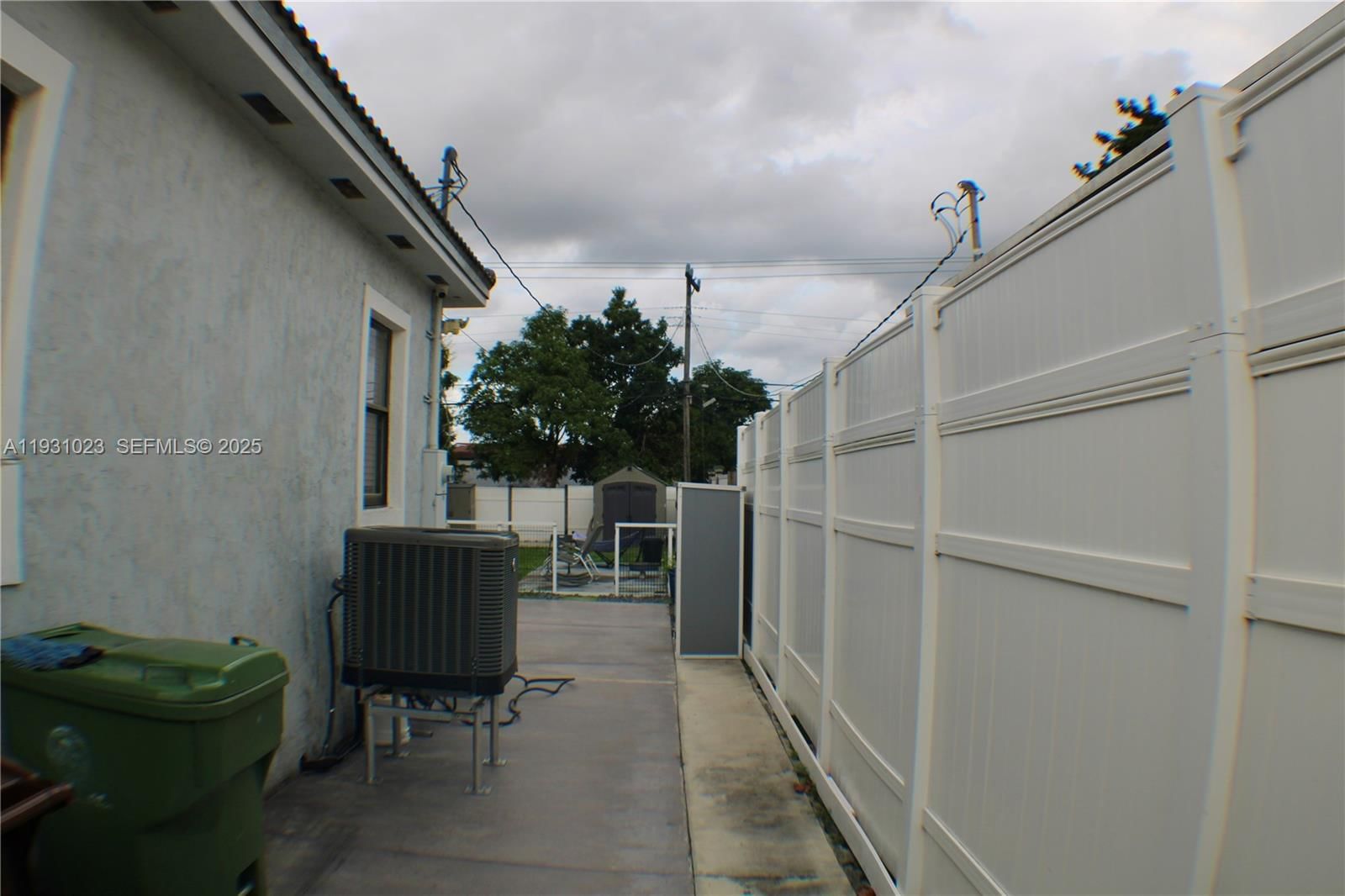 Real estate property located at 171 56th St, Miami-dade, Robins Villas, Hialeah, FL