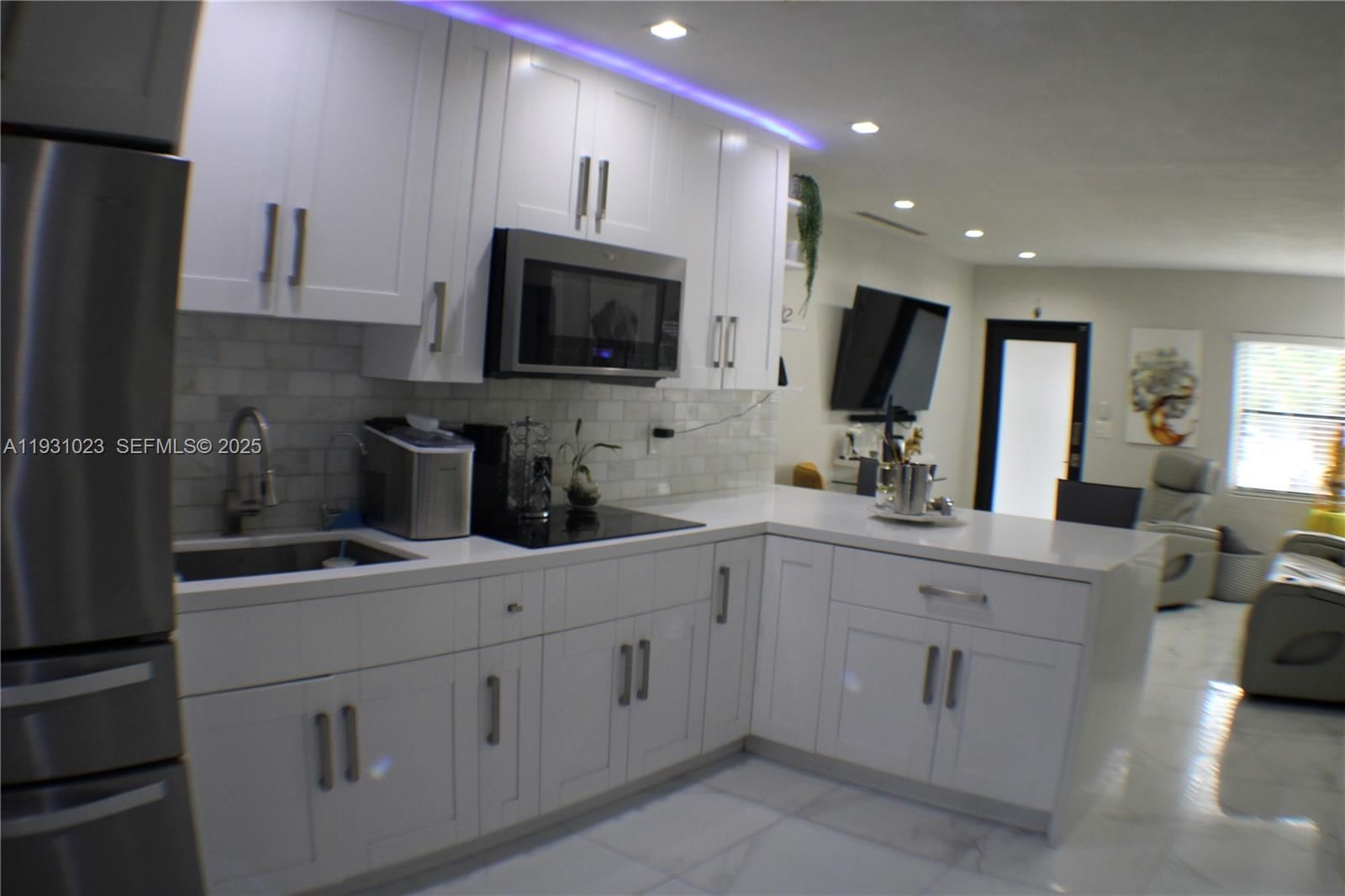 Real estate property located at 171 56th St, Miami-dade, Robins Villas, Hialeah, FL