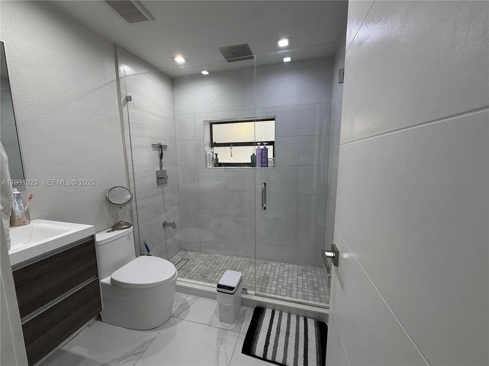 Real estate property located at 171 56th St, Miami-dade, Robins Villas, Hialeah, FL