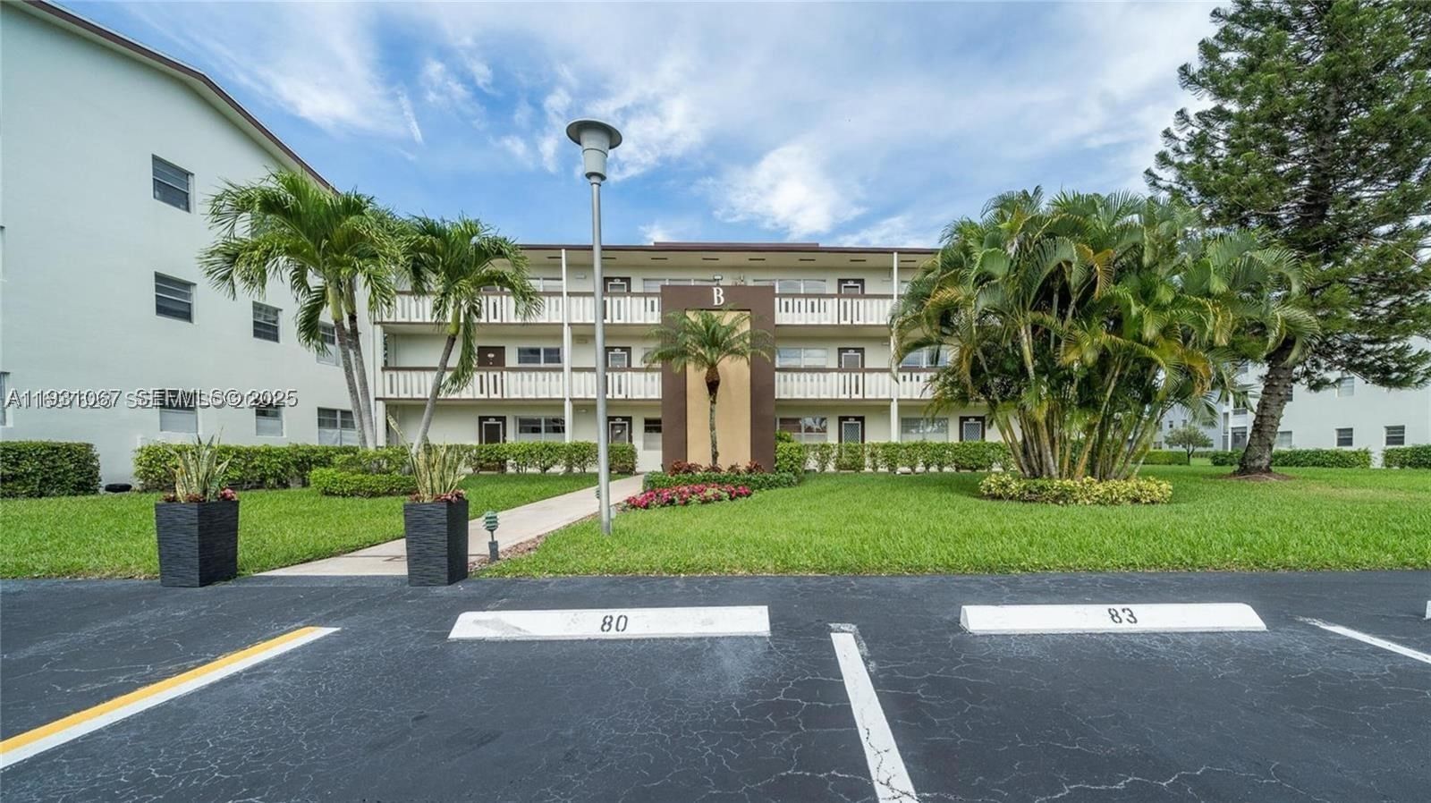Real estate property located at 79 Suffolk B #79, Palm Beach, Suffolk At Century Villag, Boca Raton, FL