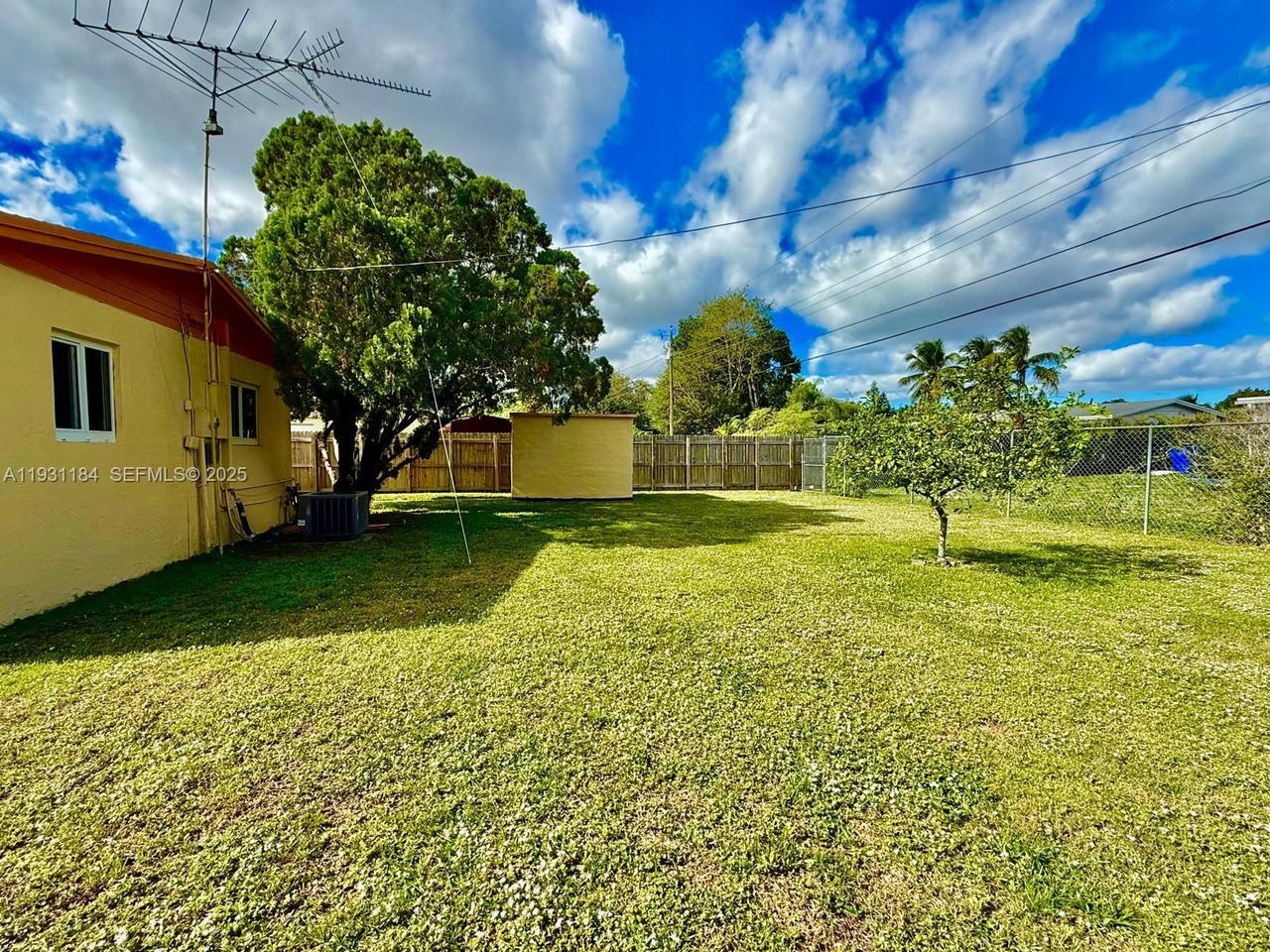 Real estate property located at 7241 Arthur St, Broward, Boulevard Estates, Hollywood, FL