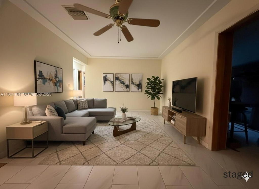 Real estate property located at 7241 Arthur St, Broward, Boulevard Estates, Hollywood, FL