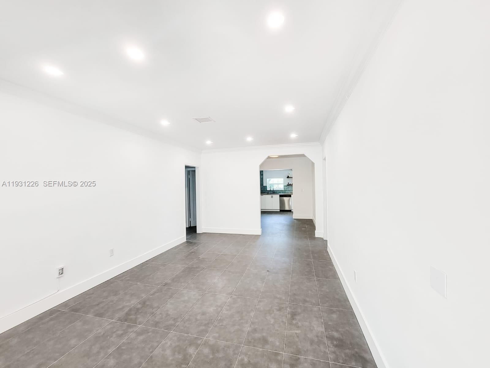 Real estate property located at 3685 1st Ave, Miami-dade, East Shenandoah, Miami, FL