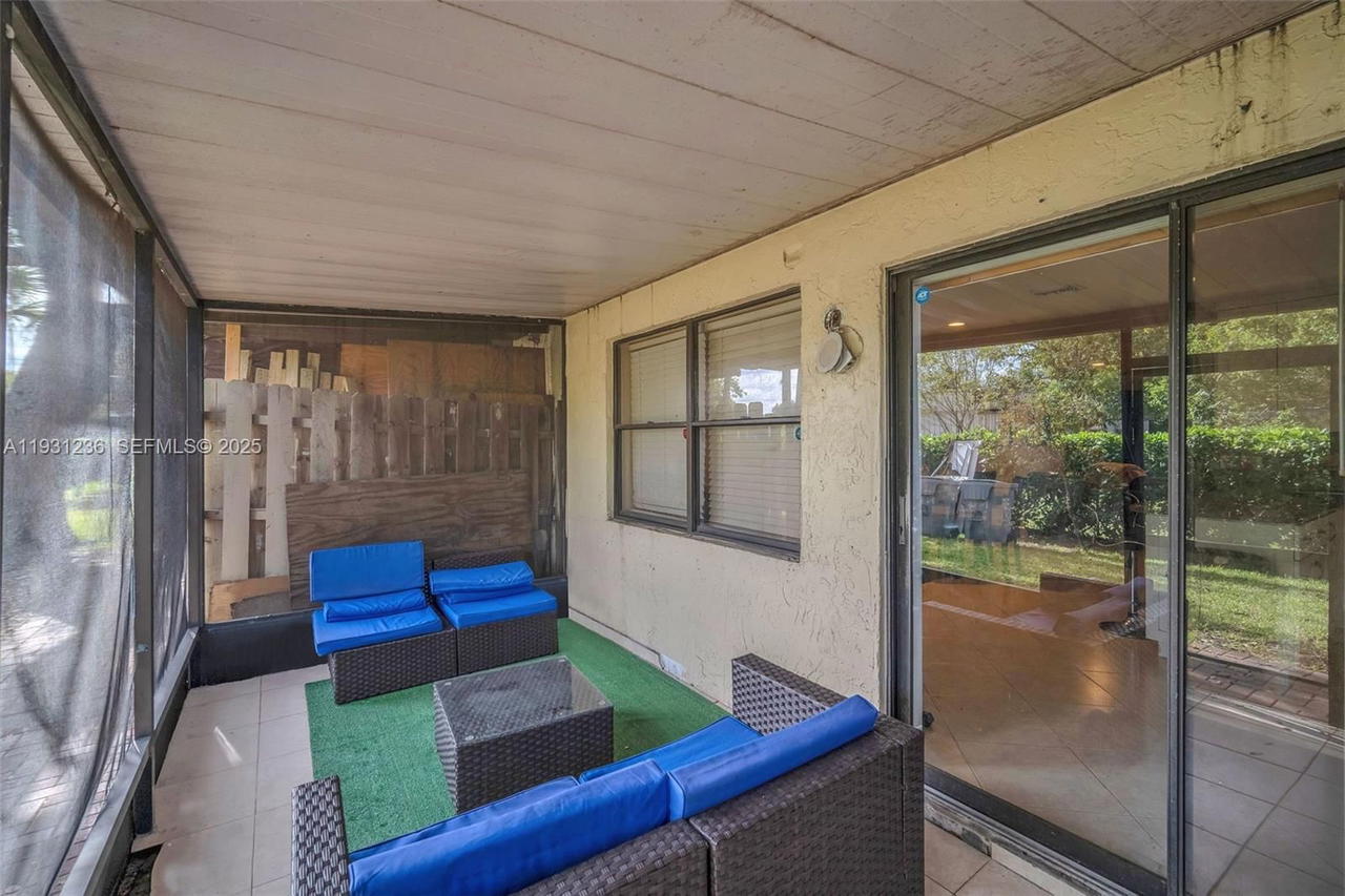 Real estate property located at 3370 Beau Rivage Dr #3N, Broward, Village At Blue Lake Cond, Pompano Beach, FL