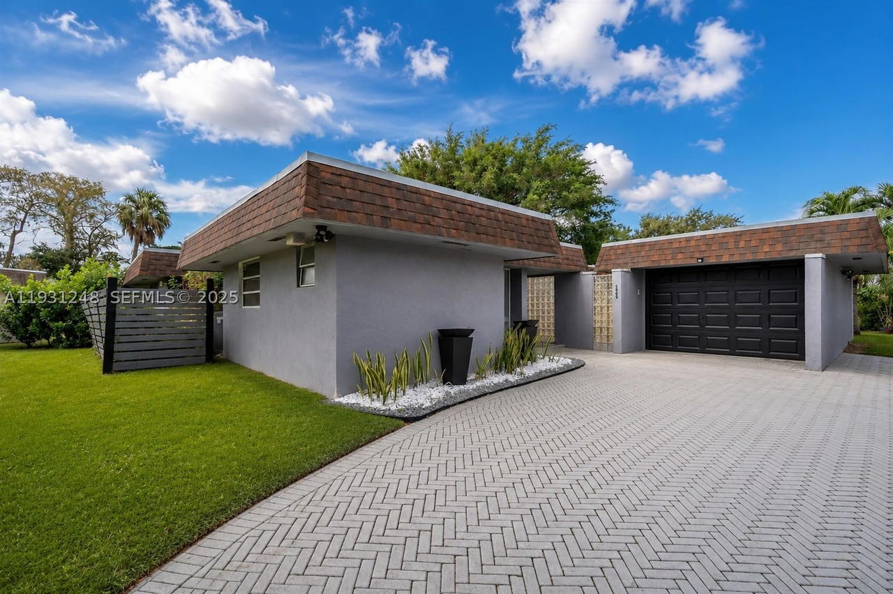 Real estate property located at 4905 Banyan Lane, Broward, Woodlands Sec Six, Tamarac, FL