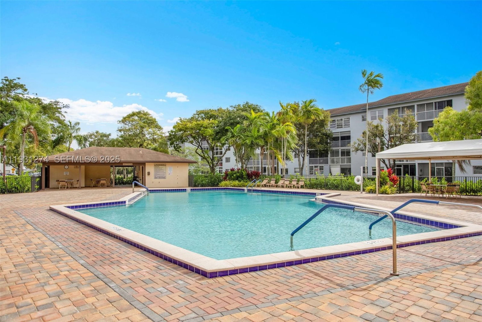 Real estate property located at 12701 14th St #402J, Broward, Cambridge At Century Vill, Pembroke Pines, FL